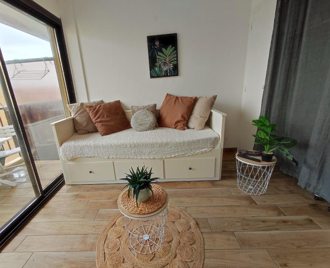 Beau Studio A 1 Minute De La Plage Canet-en-Roussillon Exterior photo